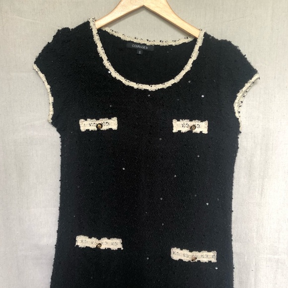 Vintage Inspired COURAGE.b Dress with Sparkles - Picture 2 of 7